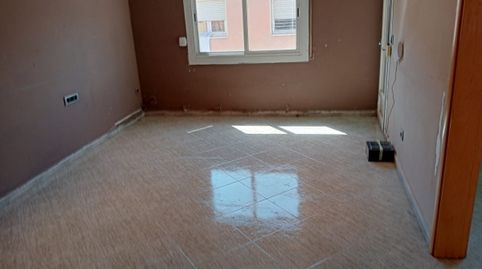 Foto 3 de Piso en venta en C/ Sant Jordi, Canovelles, Barcelona