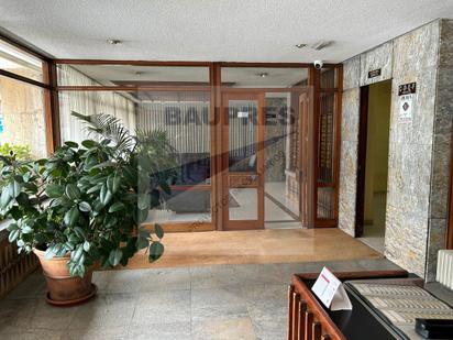 Flat for sale in  Madrid Capital  with Air Conditioner and Terrace