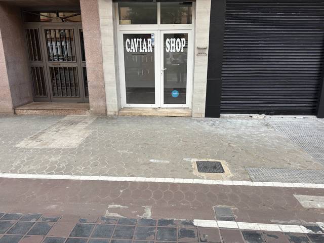 Local comercial en Venta en Carrer de Molinell en Trinitat
