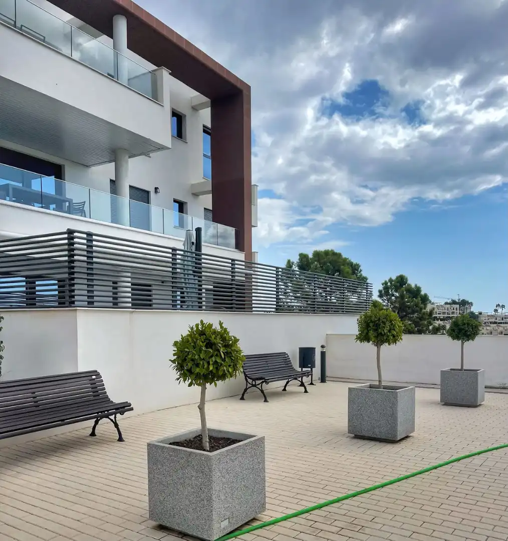 Terrasse von Wohnung zur Miete in Benahavís mit Klimaanlage, Terrasse und Möbliert