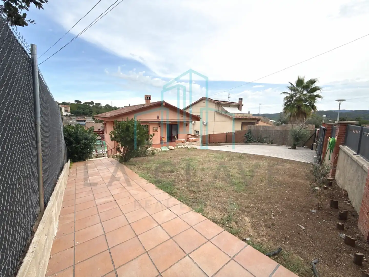 Casa amb piscina en venda a Carrer dels Pins, imagen 4