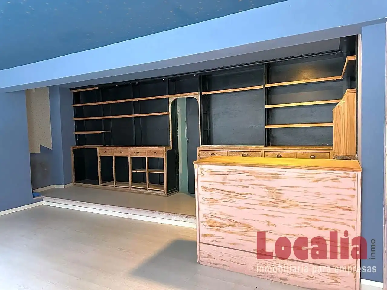 Local commercial à louer à Mayor, imagen 4