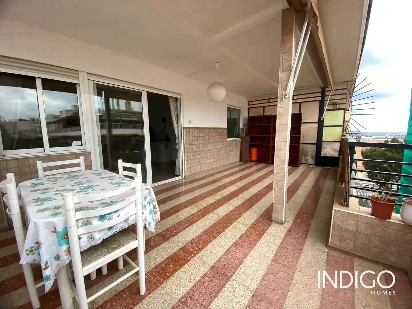 Terraza de Ático en venta en Alicante / Alacant con Calefacción, Terraza y Amueblado