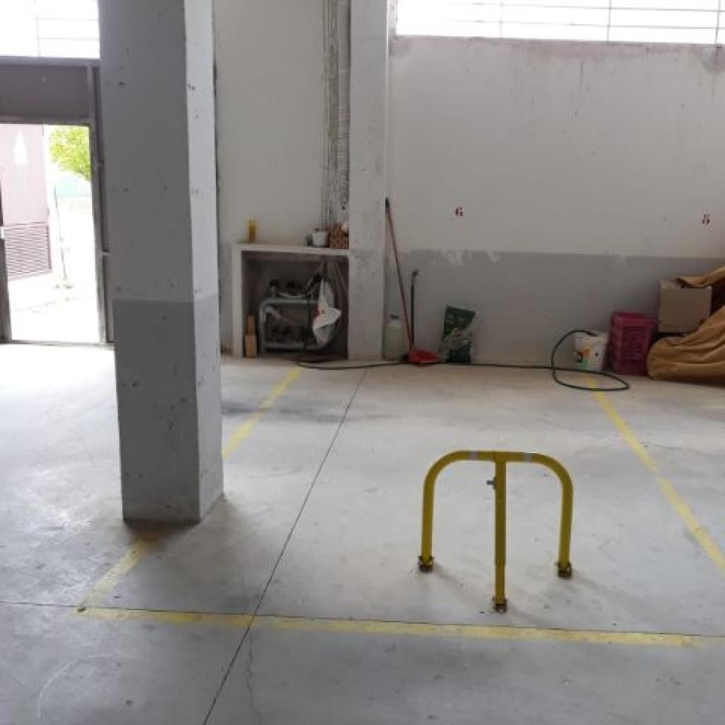Garage for sale in Cuevas del Campo
