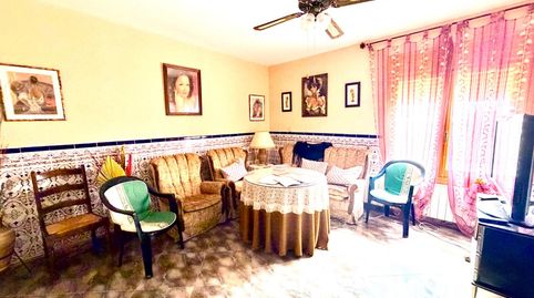 SE VENDE BONITA Y AMPLIA CASA EN CÚLLAR BAZA