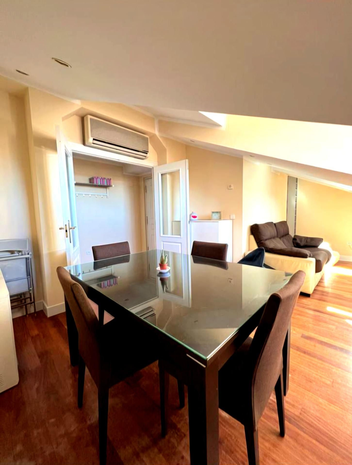 Dining room of Attic for sale in Salamanca Capital