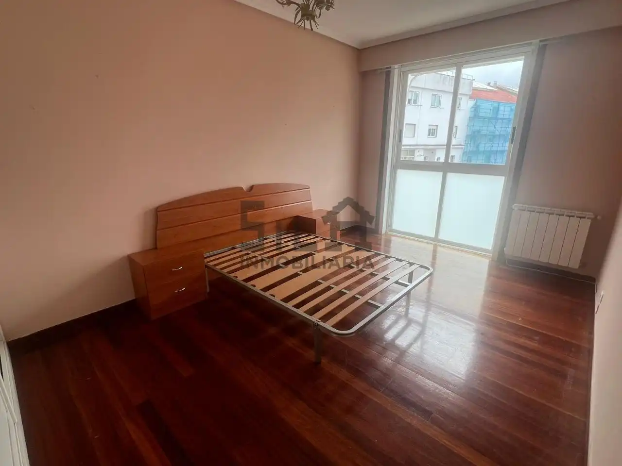 Bedroom of Flat for rent in Ourense Capital   with Heating, Parquet flooring and Furnished
