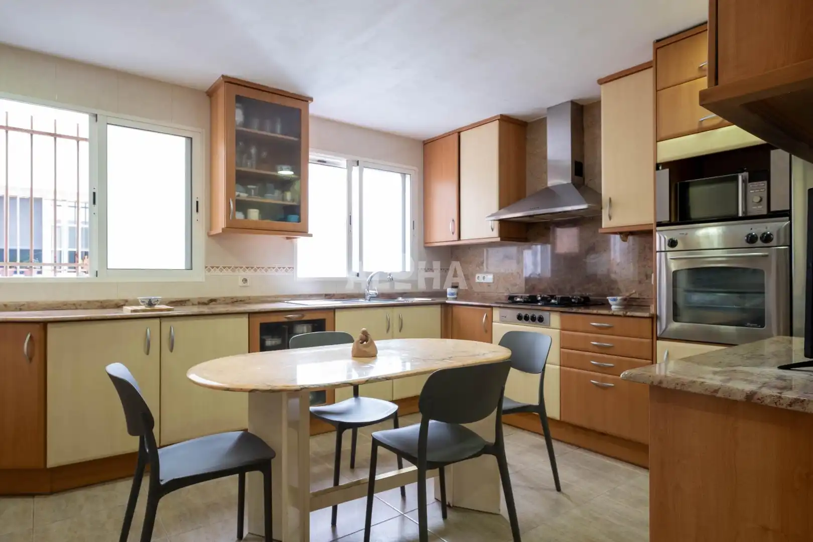 Cocina de Piso de alquiler en Valencia con Calefacción, Amueblado y Balcón