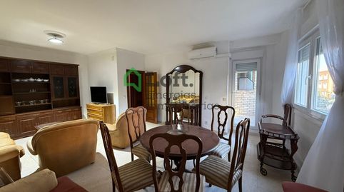 Foto 2 de Piso de alquiler en Santa Marina, Badajoz Capital