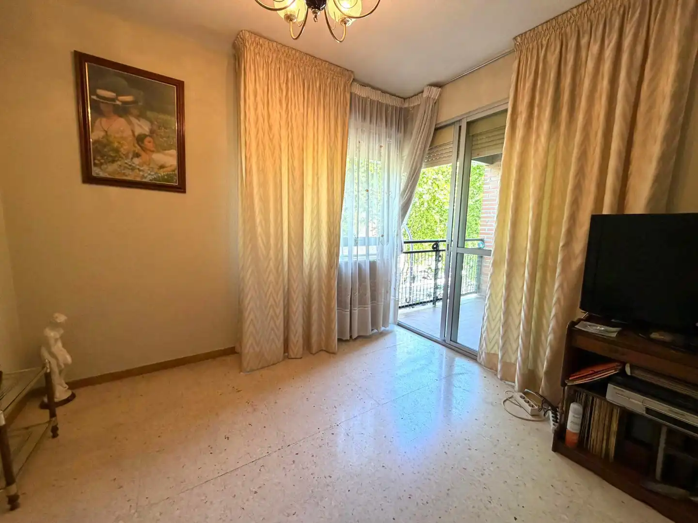 Habitación de Piso en venta en Madrid con Calefacción, Jardín privado y Terraza