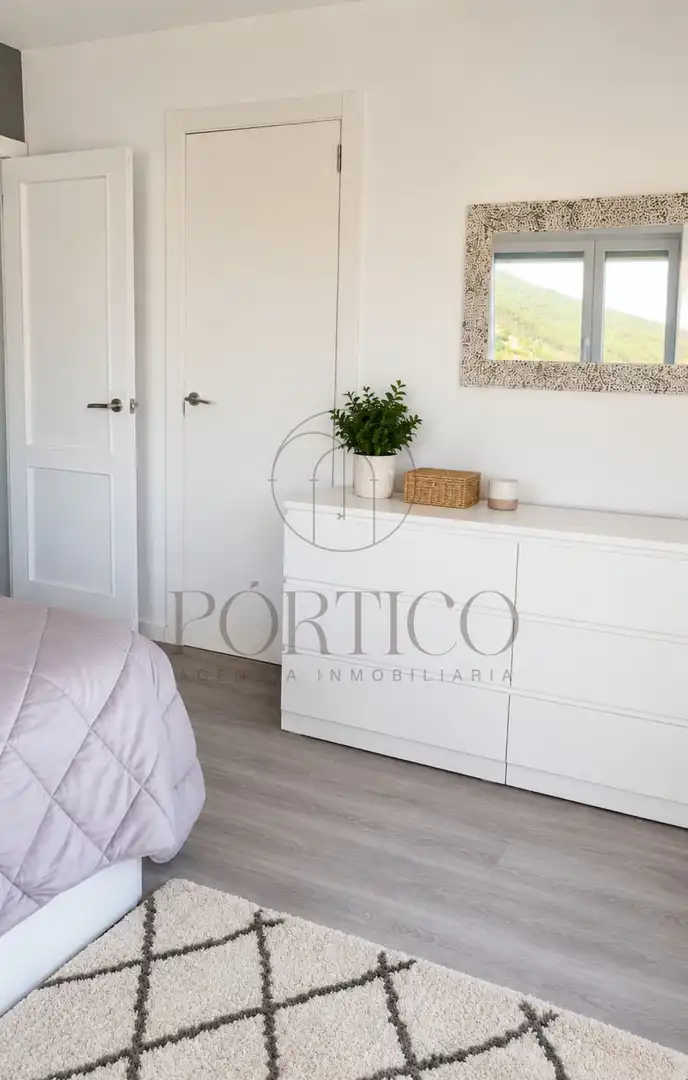 Habitación de Casa o chalet de alquiler en Gondomar con Jardín privado, Piscina y Amueblado