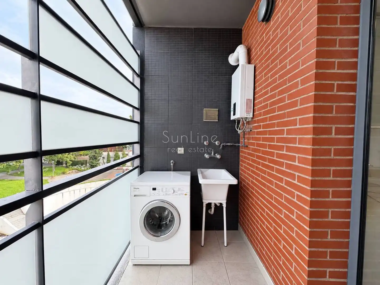 Appartement avec piscine à vendre à Calle Poeta José Agustín Goytisolo, imagen 24