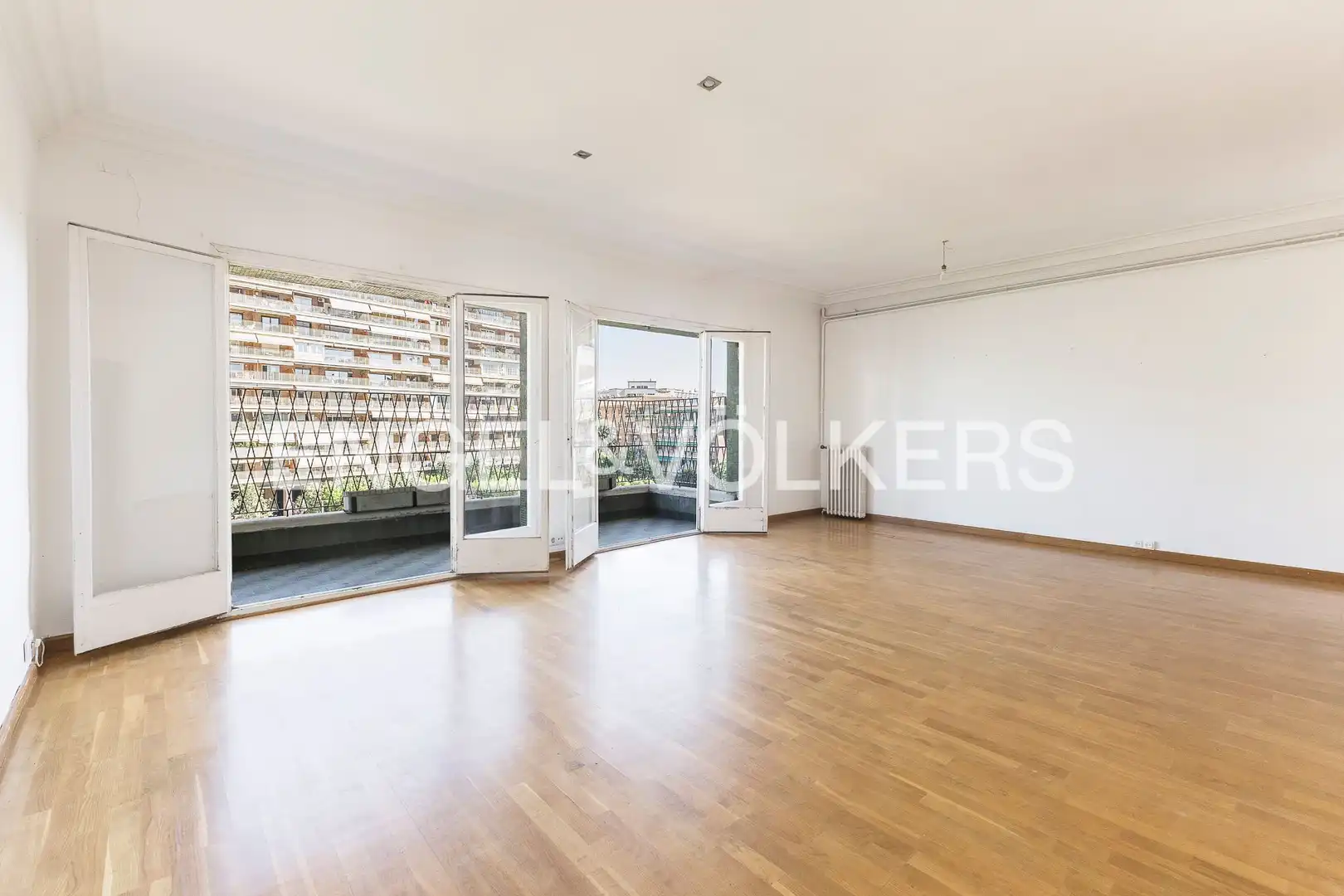 Wohnung mit Aufzug zum Verkauf in Les Corts, imagen 2