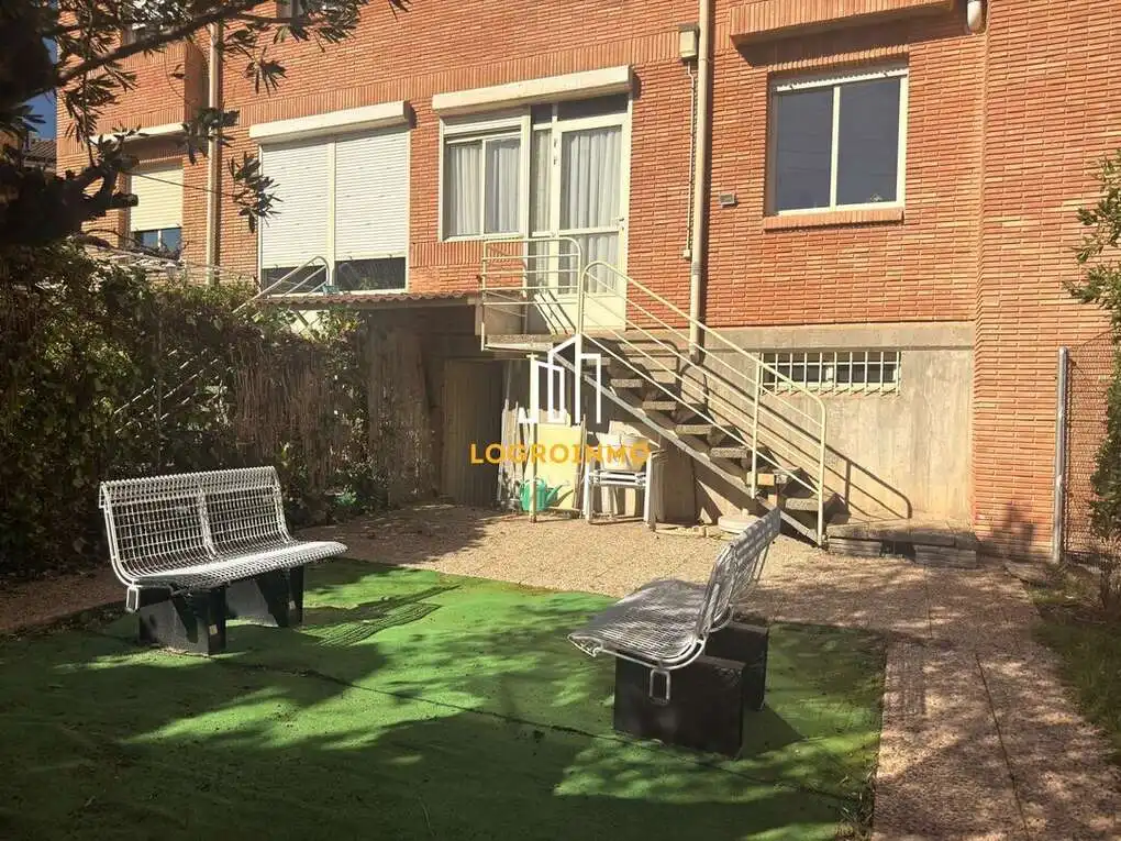 Terrace of Detached homes for sale in  Logroño  with Heating, Private garden and Terrace