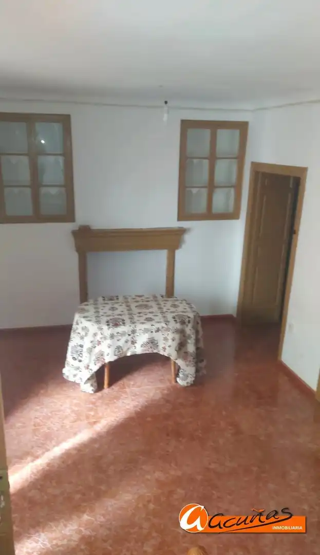 Adossat en venda a Villanueva de Tapia, imagen 2