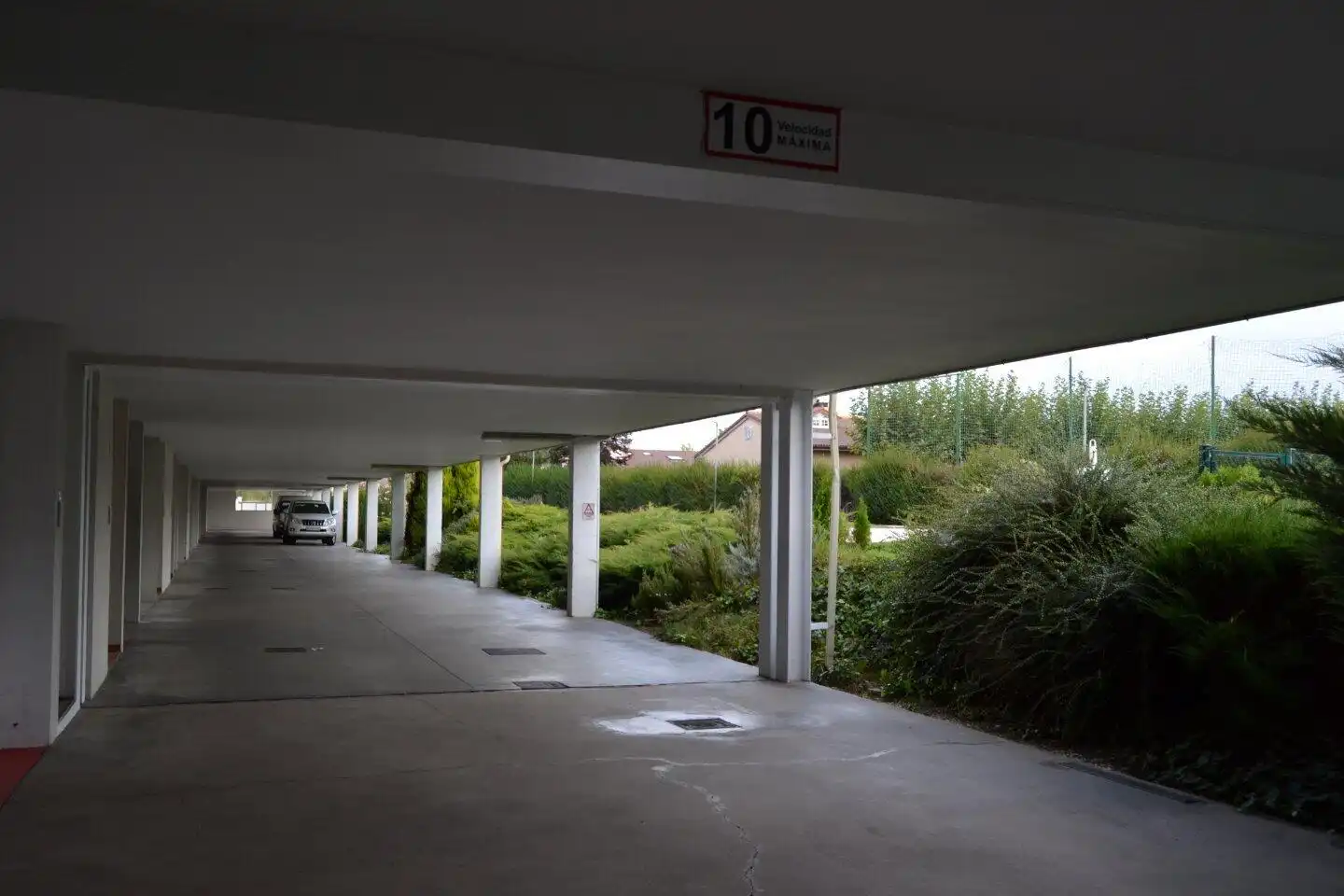 Parking of Houses for sale in Valdefresno, León