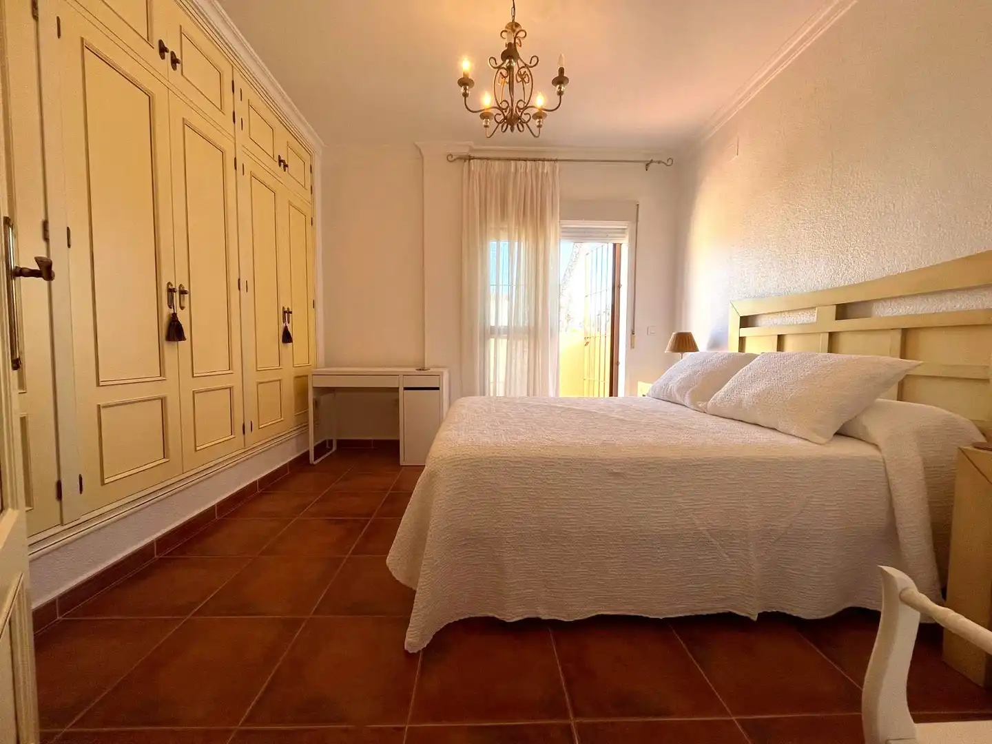 Dormitori de Casa o xalet en venda en Islantilla amb Terrassa, Moblat i Rentadora