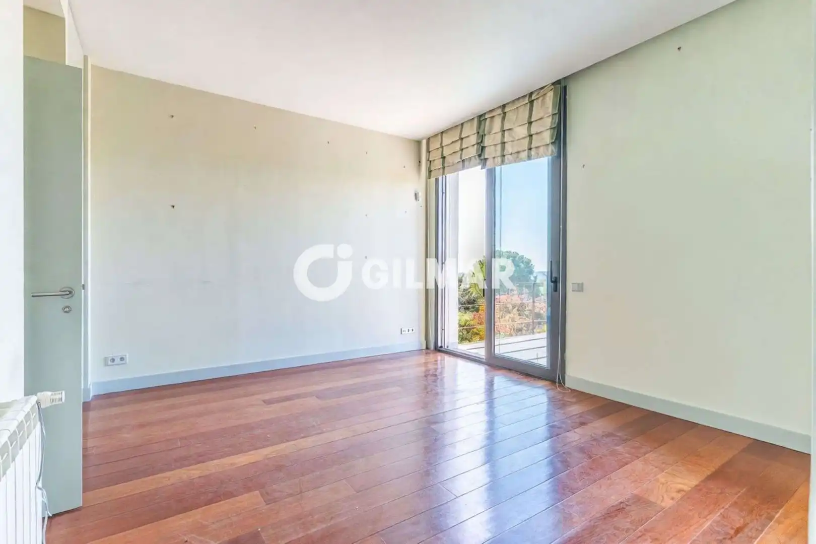 Habitación de Casa o chalet en venta en Las Rozas de Madrid con Calefacción, Jardín privado y Piscina