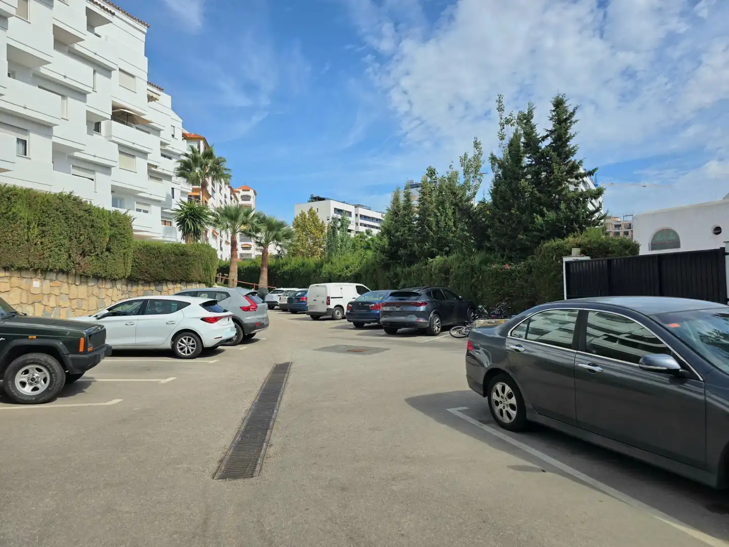 Aparcament de Apartament de lloguer en Estepona Pueblo