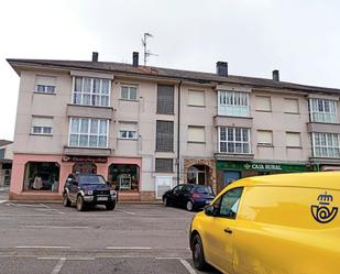 Vista exterior de Pis en venda en Villayón amb Calefacció i Traster