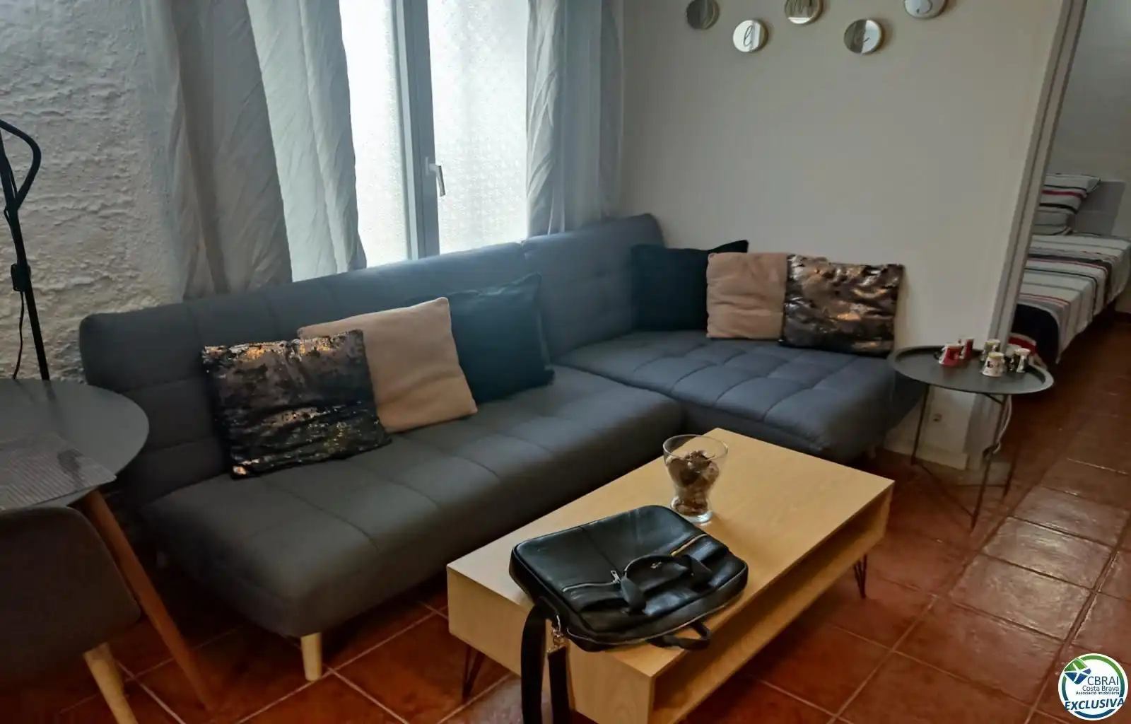 Living room of Garage for sale in Empuriabrava