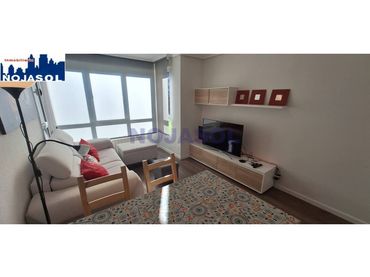 Apartament amb ascensor de lloguer a Avenida RIS 37