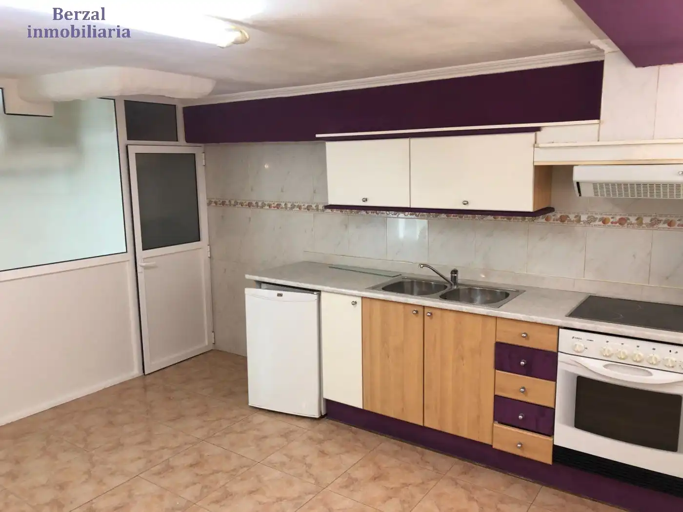 Cocina de Local en venta en  Logroño
