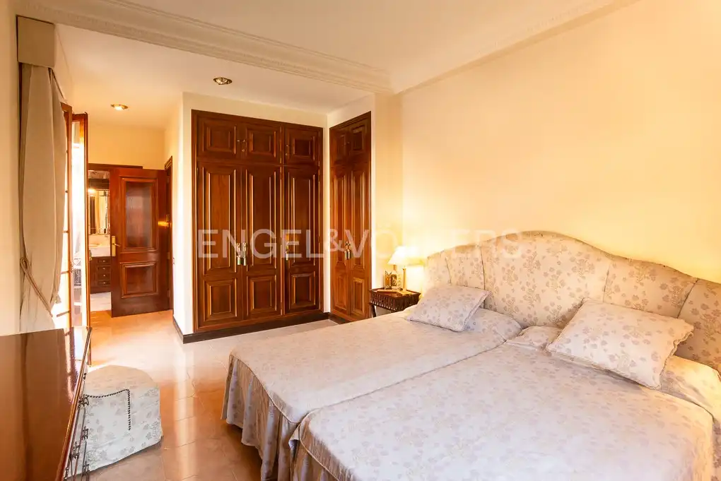 Habitación de Casa o chalet en venta en Castellón de la Plana / Castelló de la Plana con Calefacción, Jardín privado y Terraza