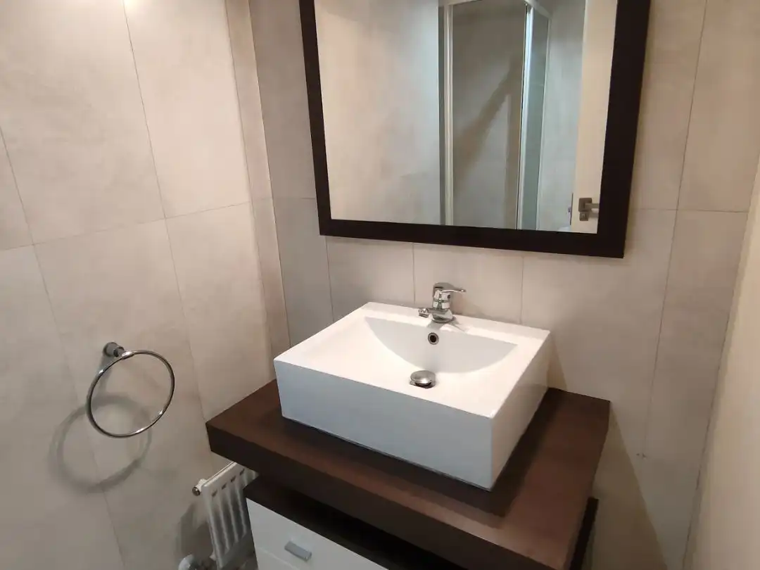 Bathroom of Flat for rent in  Zaragoza Capital  with Air Conditioner and Balcony