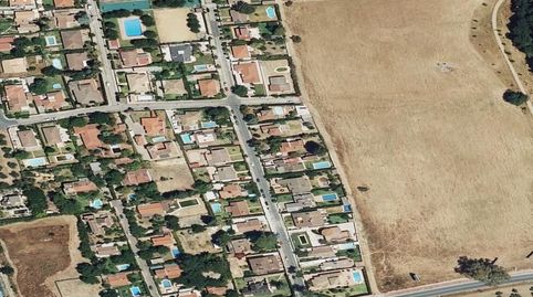 Foto 2 de Piso en venta en Avenida Camelias (las), Colegio Europa, Espartinas