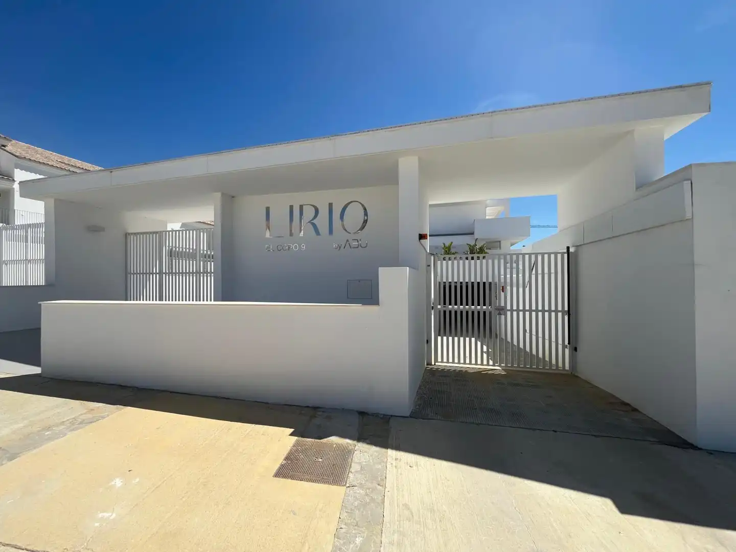 Vista exterior de Apartamento en venta en Zahara de los Atunes con Terraza, Trastero y Balcón
