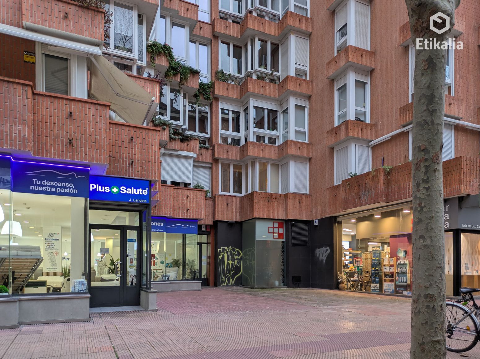 Exterior view of Flat to rent in Vitoria - Gasteiz  with Heating, Terrace and Furnished