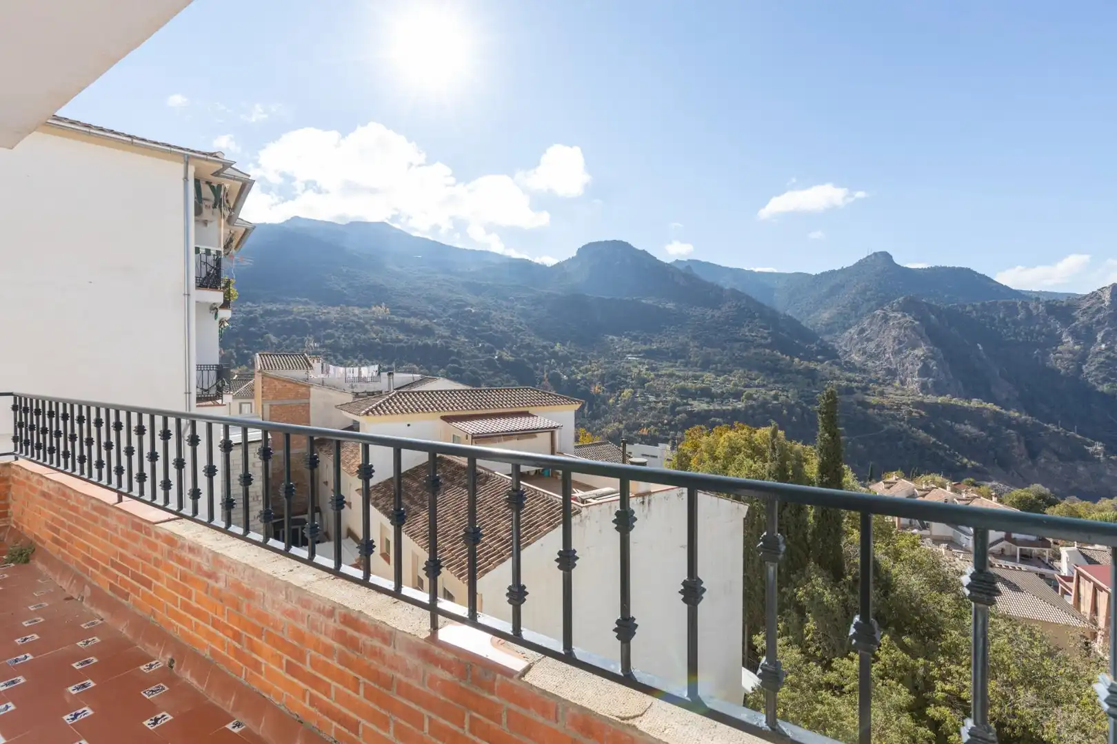 Pis amb terrassa en venda a Güéjar Sierra
