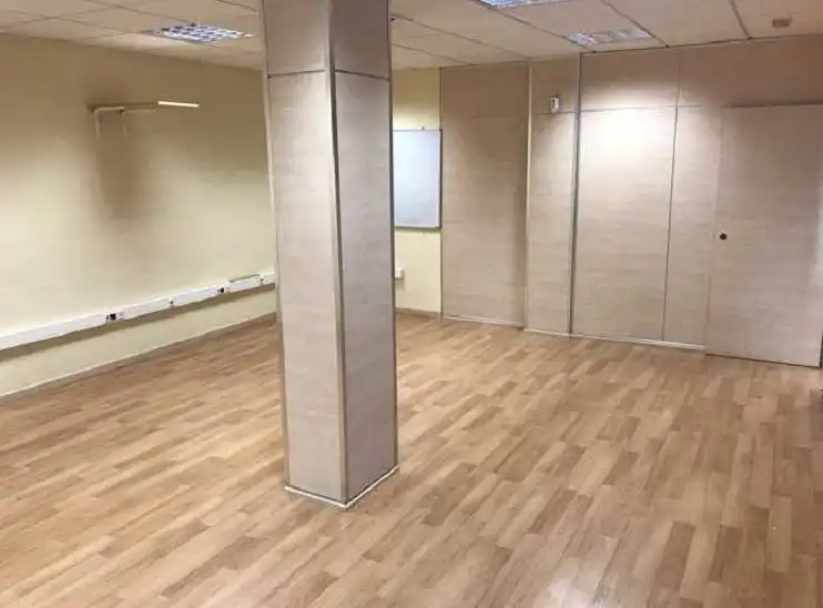 Local comercial en venda a Santo Domingo y San Martín