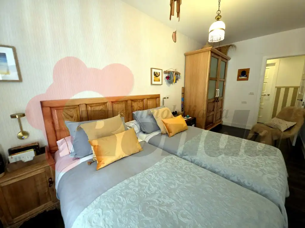 Habitación de Piso en venta en Lugo con Amueblado