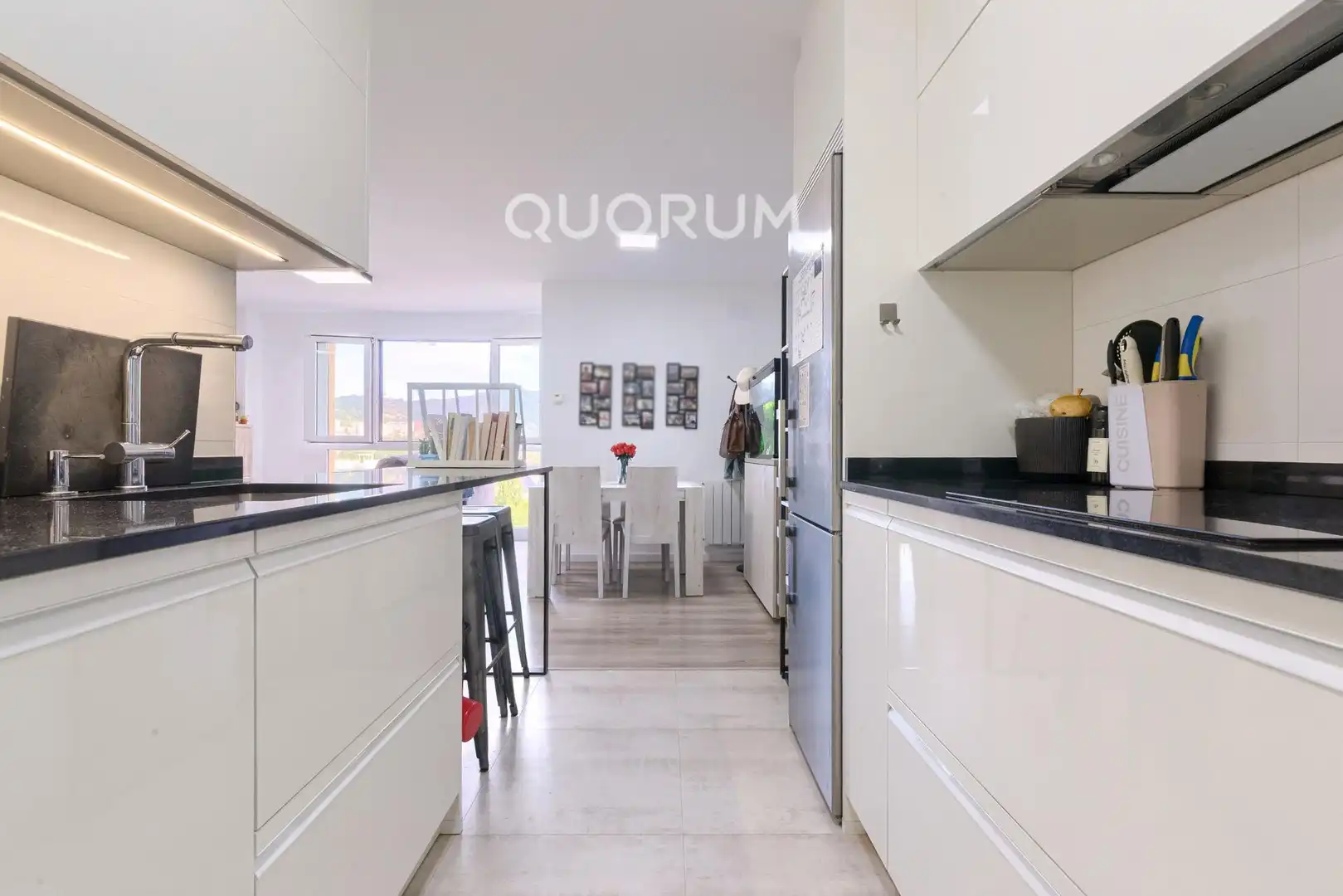 Cocina de Piso en venta en Basauri  con Calefacción y Amueblado