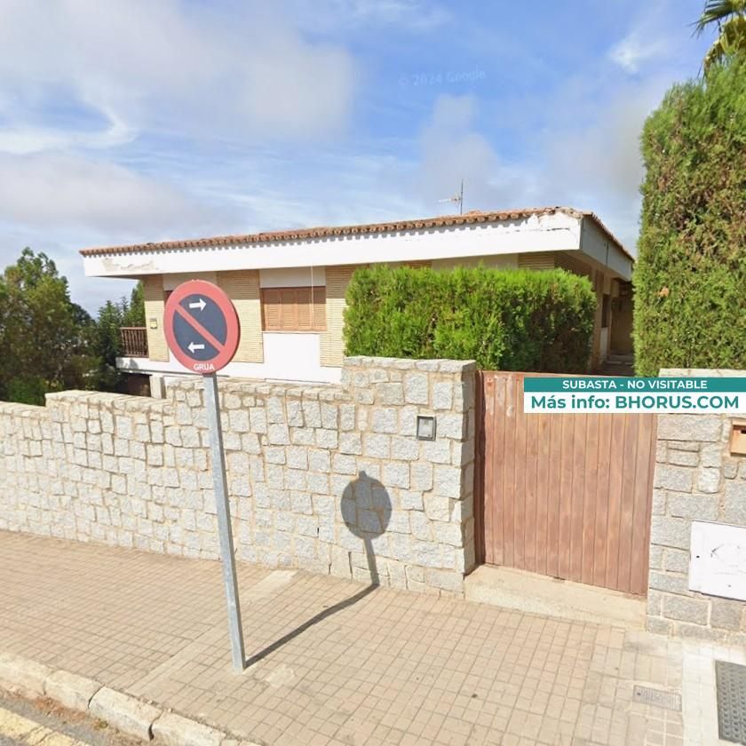 Vista exterior de Casa o chalet en venta en  Huelva Capital con Jardín privado y Piscina