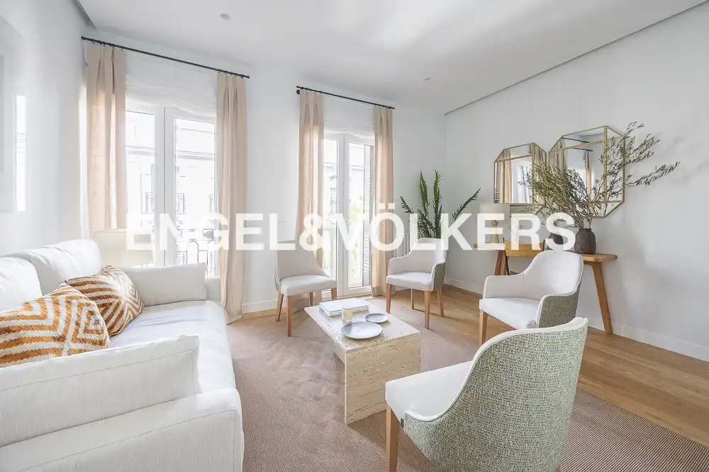 Living room of Flat for rent in Barrio de Salamanca