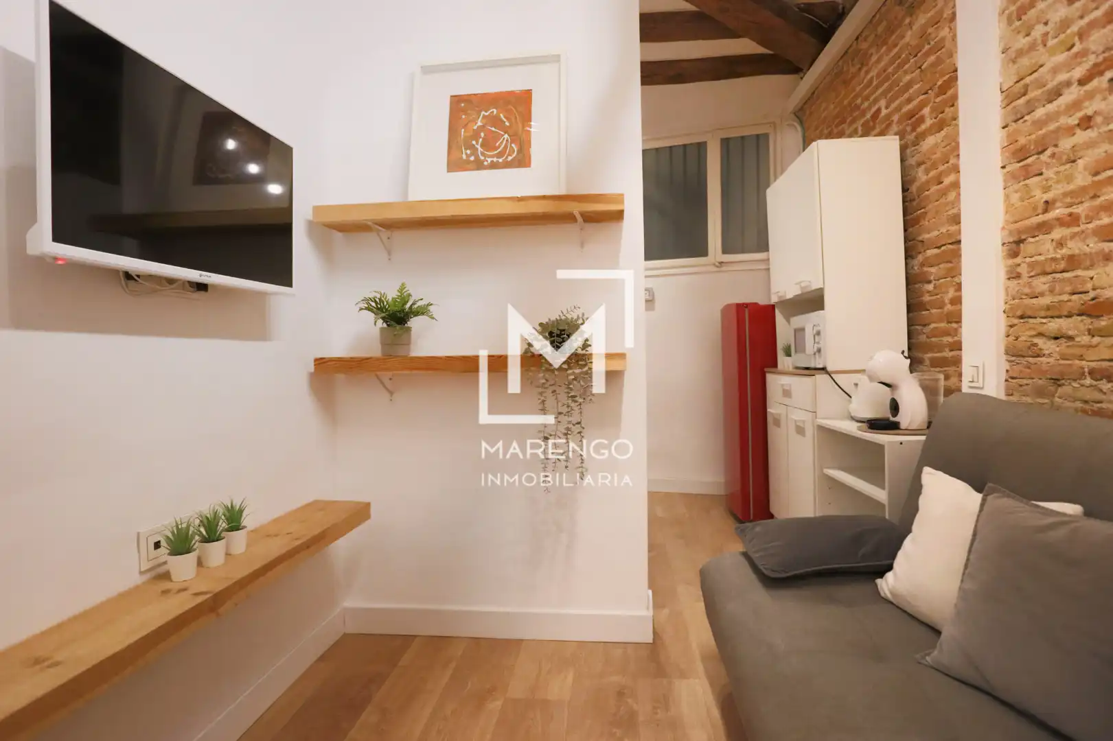 Appartamento con terrazza in vendita a Carrer del Portal Nou, imagen 5