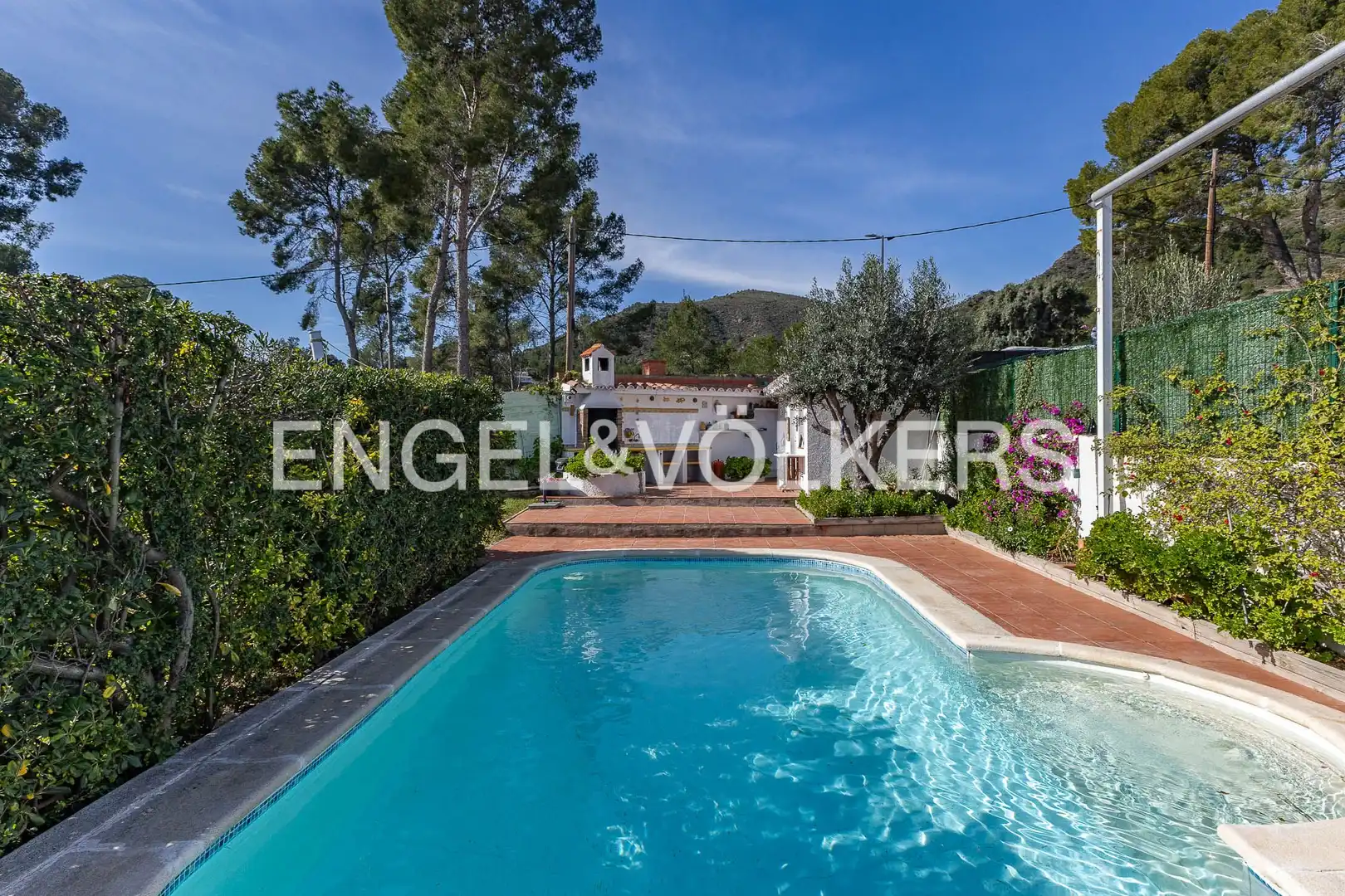 Maison avec piscine à vendre à Montmar