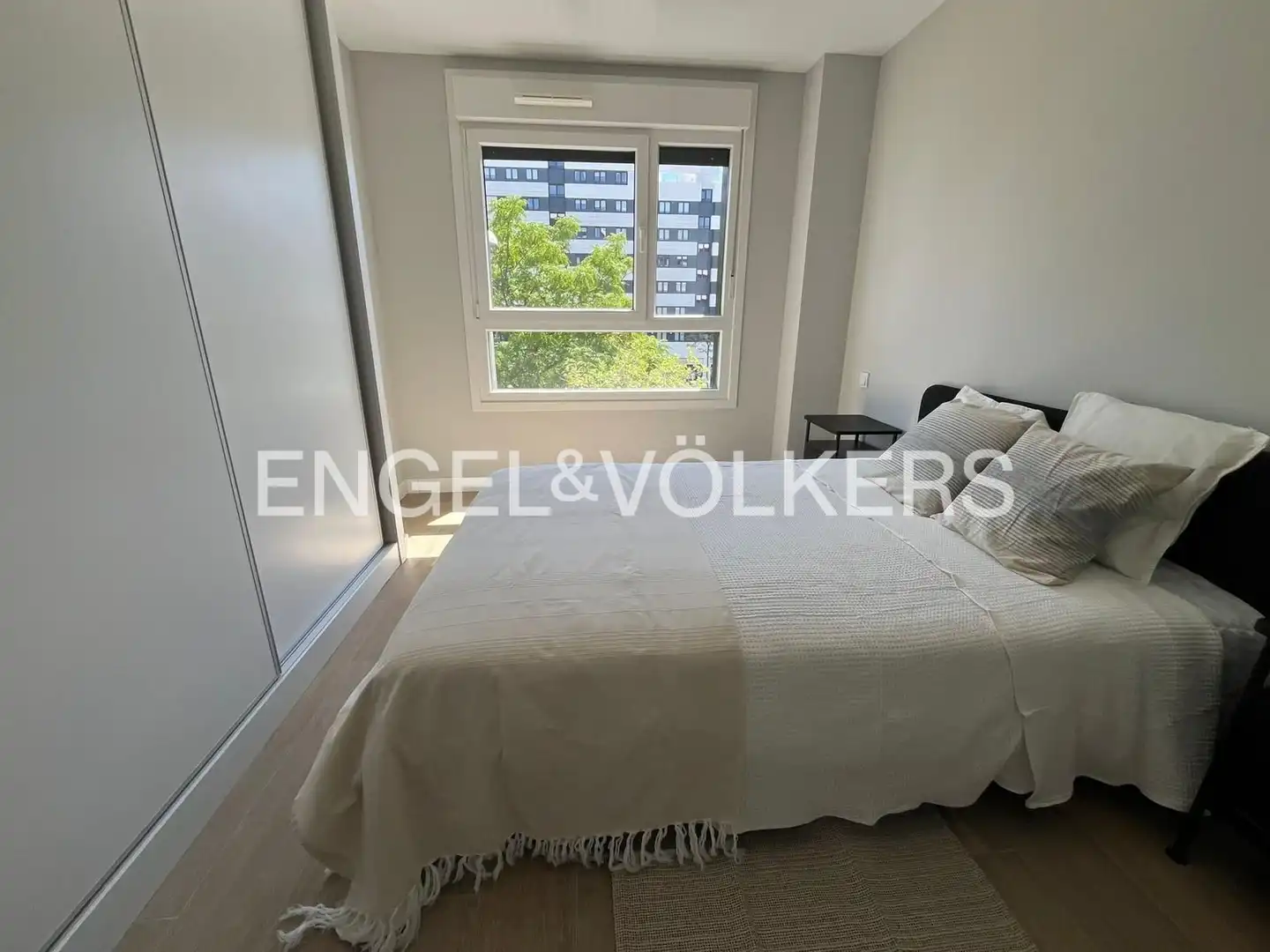 Bedroom of Flat for rent in Madrid  with Heating