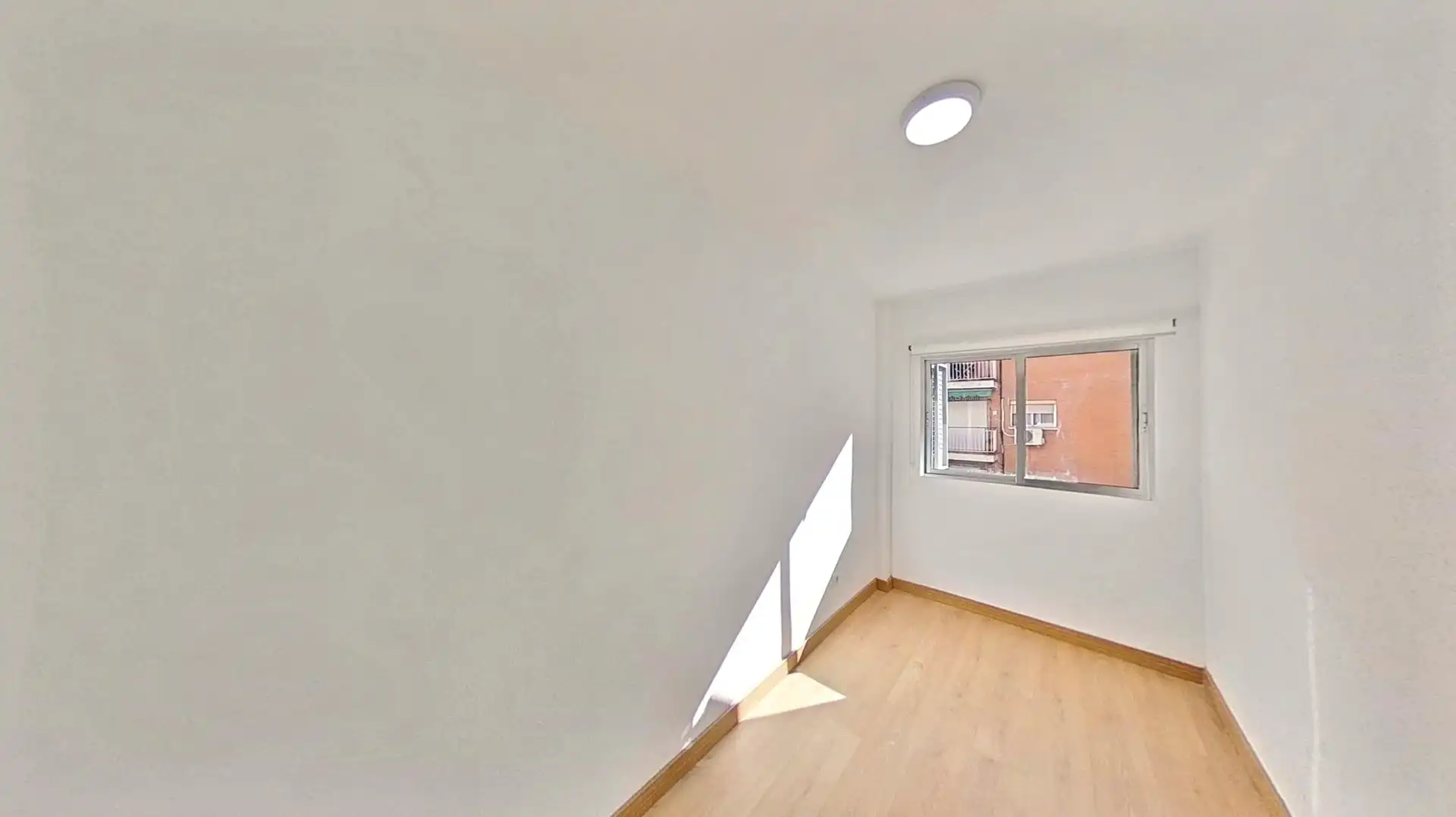 Piso de alquiler en Canillejas