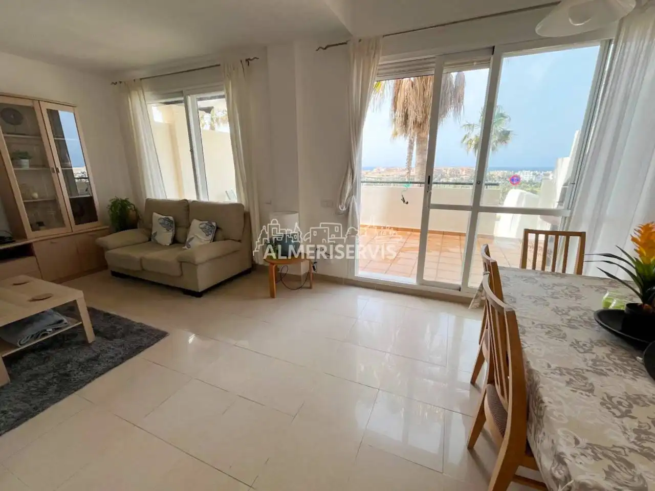 Vista exterior de Casa adosada en venta en El Ejido con Aire acondicionado, Terraza y Amueblado