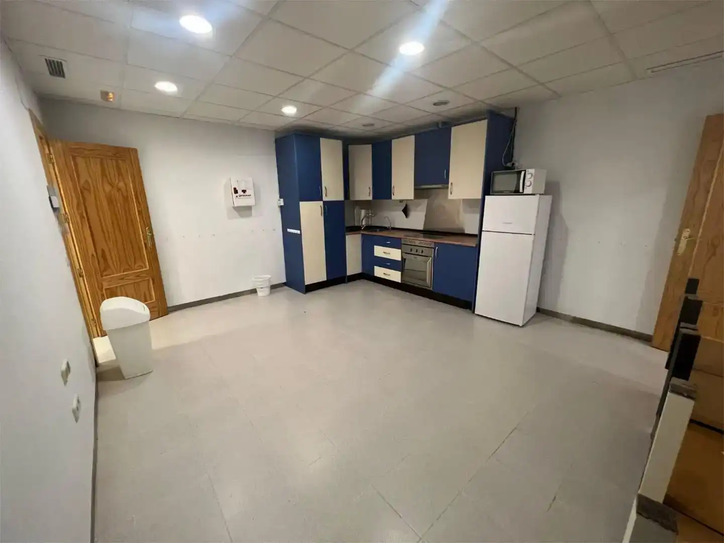 Geschaftsraum zur Miete in Herencia, Ciudad Real
