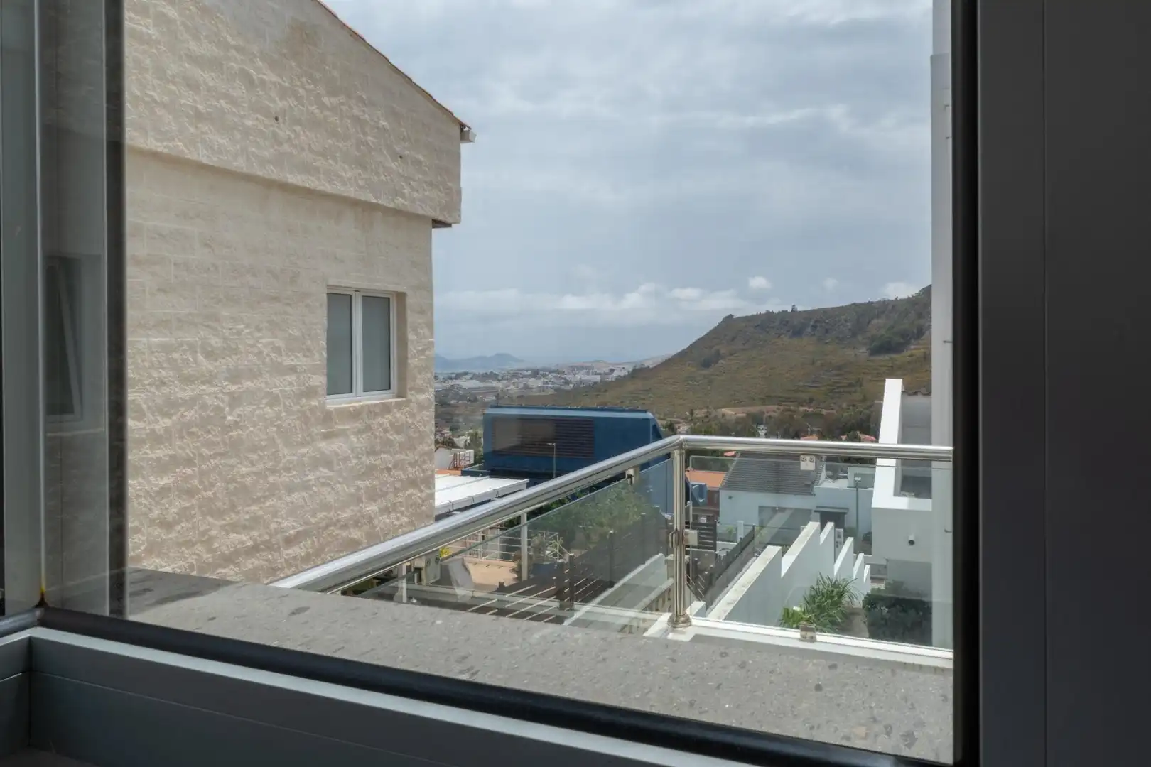 Vista exterior de Casa o xalet en venda en Arucas amb Balcó