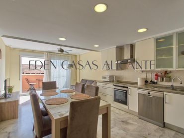 Apartamento con balcón en venta en Calle Calle de San Pedro, 70