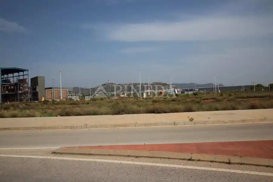 Terreny industrial en venda en Sagunto / Sagunt