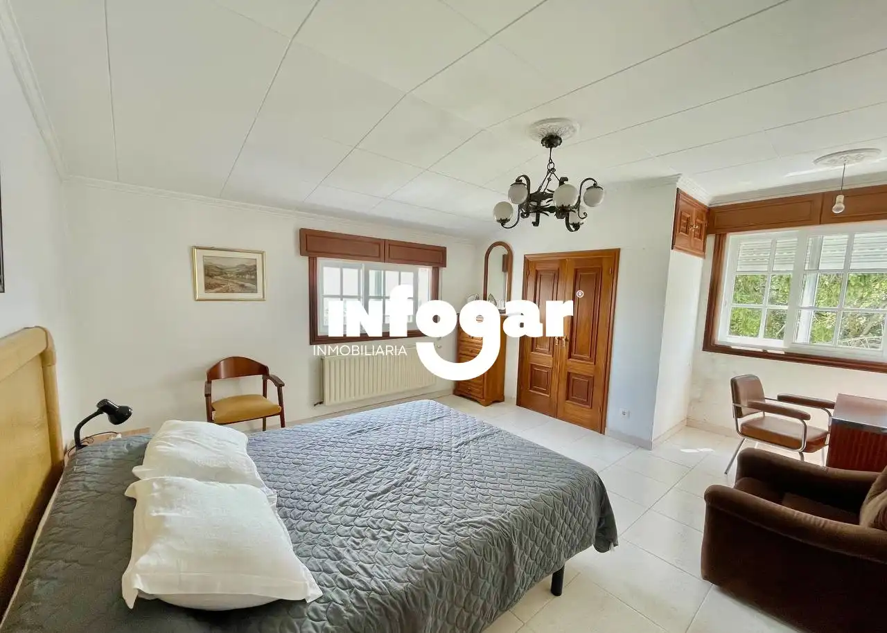 Bedroom of Houses for sale in O Rosal    with Heating, Private garden and Terrace