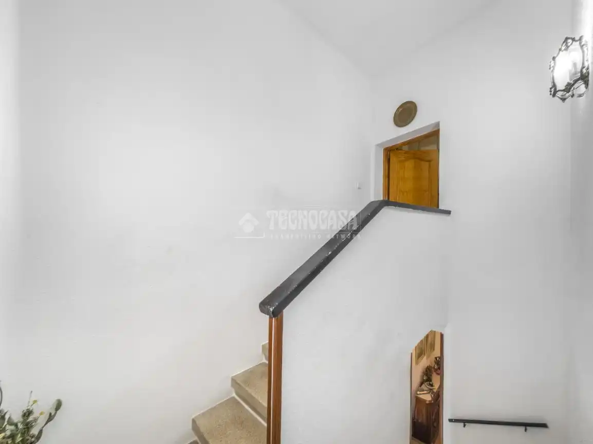 Casa adosada en venta en Campo Real con Aire acondicionado
