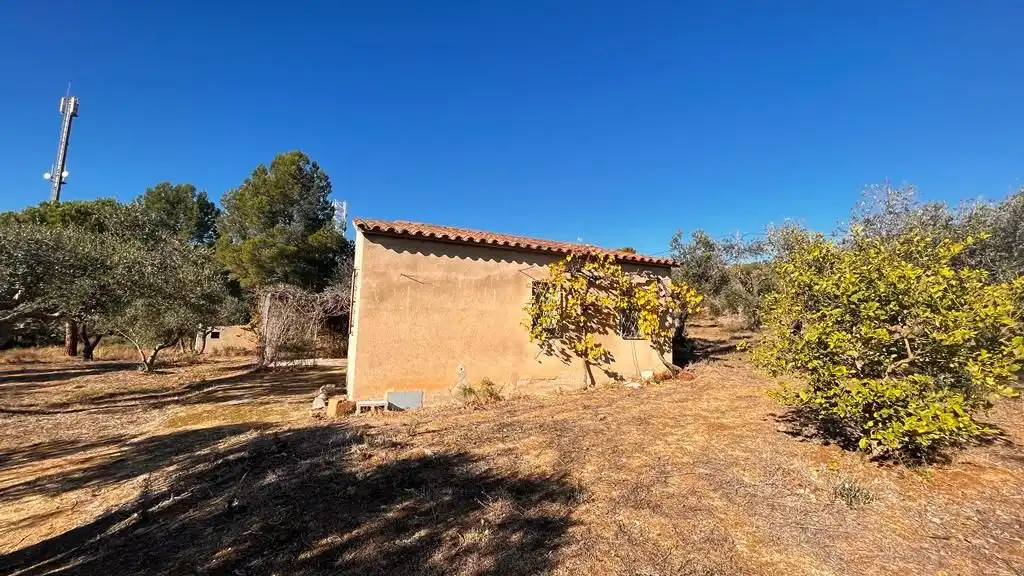 Grundstücke zum Verkauf in Carrer del Dimecres, Riudecanyes